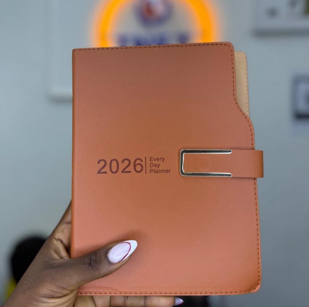 DIARY PLANNER 2026
